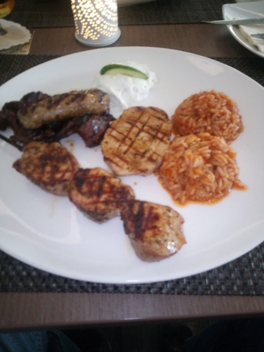 Zorbas Der Grieche. Seit 1996.-7