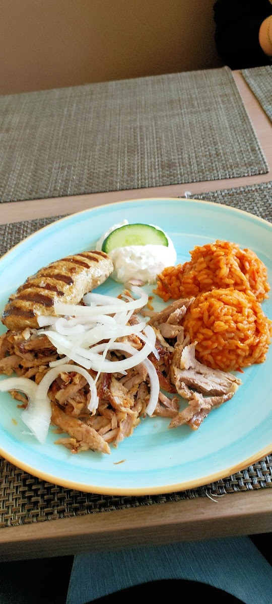 Zorbas Der Grieche. Seit 1996.-8